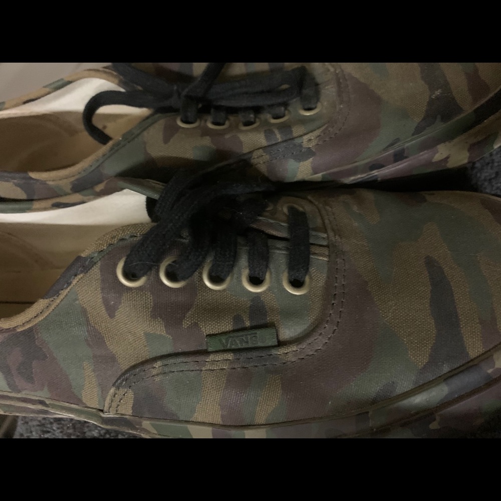 Camo Vans